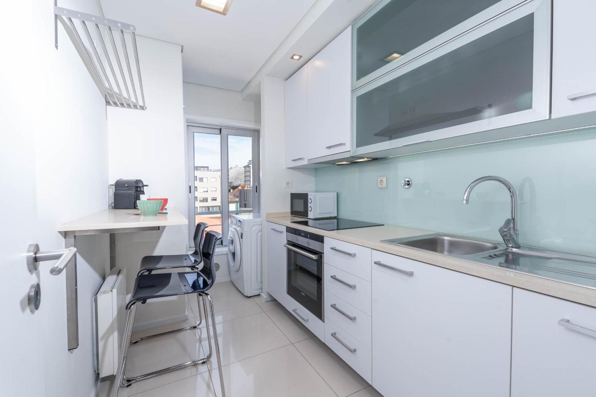 Cedofeita Sunny Apartment - Balcony & Parking ปอร์โต ภายนอก รูปภาพ